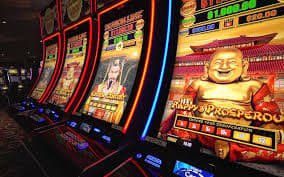 Live dealer baccarat table streamed to Filipino players on scatter slot